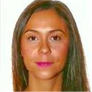 Profesora de inglés imparte clase en Madrid niños y adultos